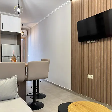 Noemi Apartment *